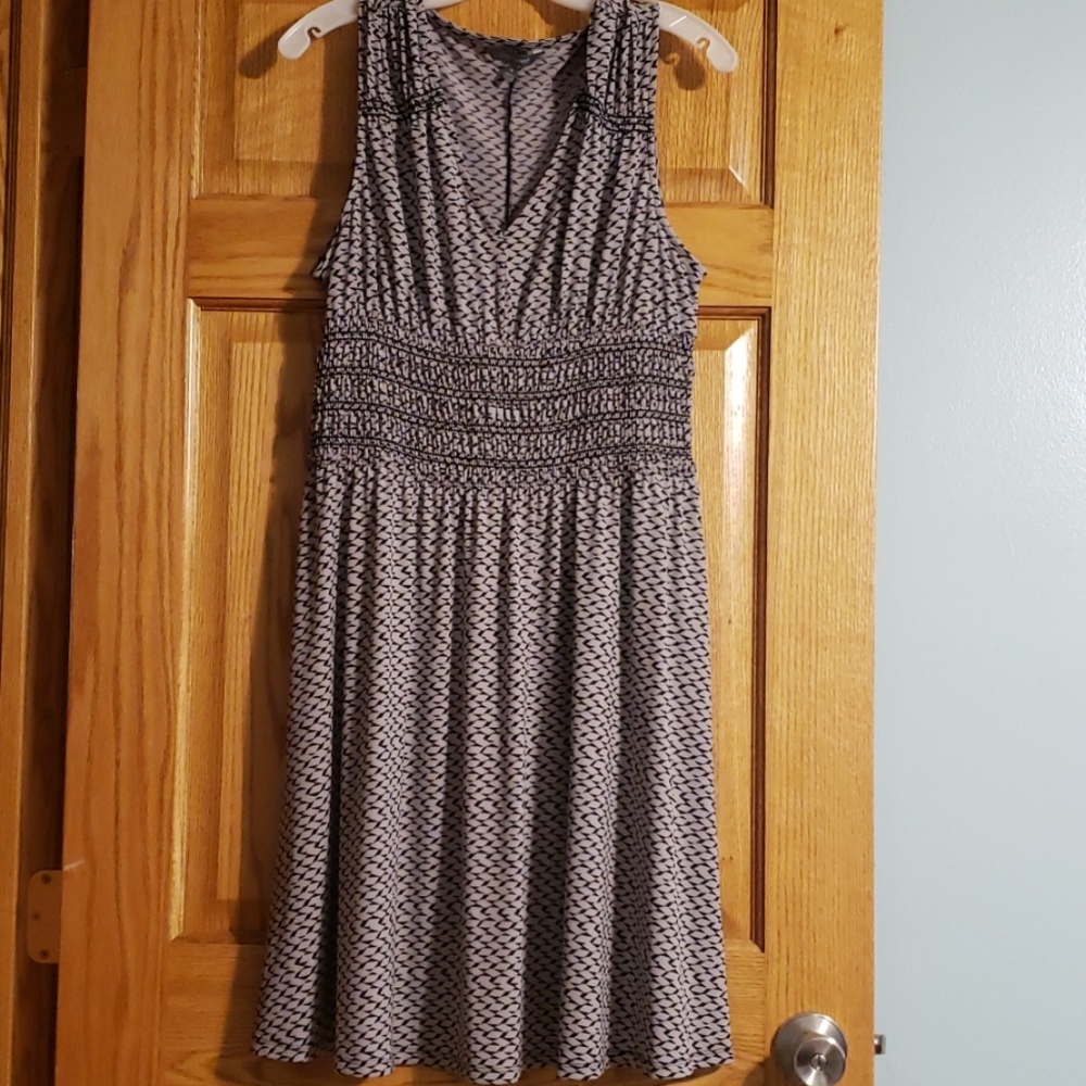 Daisy Fuentes casual dress